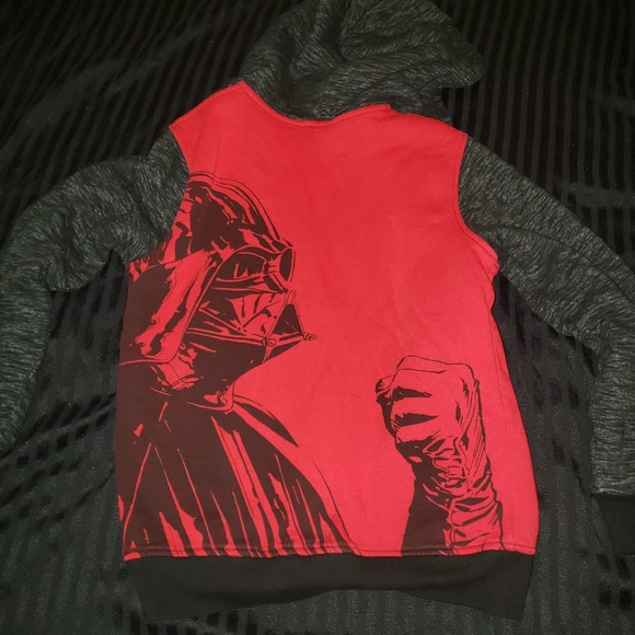 NWOT- Darth Vader Hoody - Picture 4 of 4